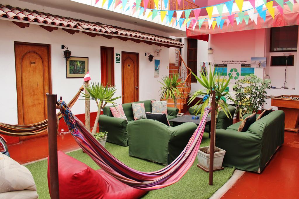 The House Project Backpackers Lima Buitenkant foto